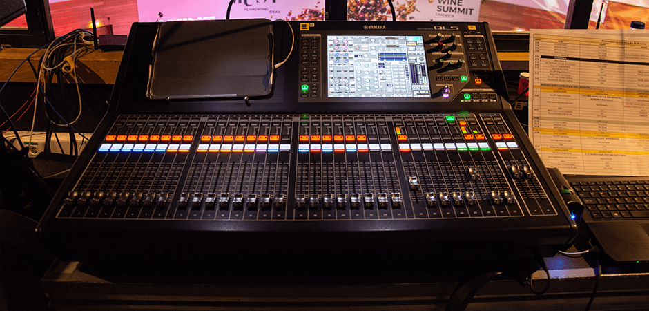 Yamaha QL5