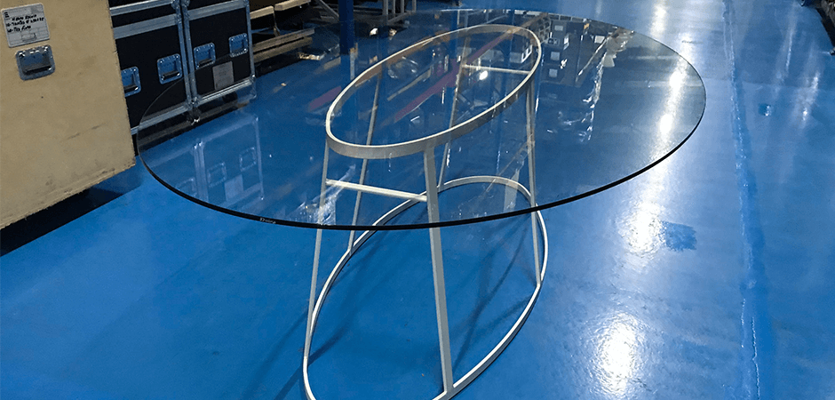 Oval